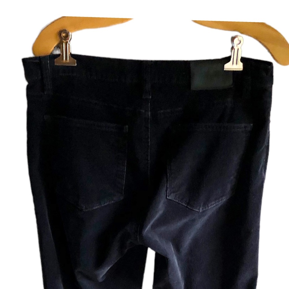 Lauren Ralph Lauren Fine Wale Corduroy Pants. Classic Straight. Black. Size 10 - Picture 10 of 12